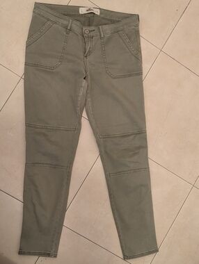 Hollister Olive Green Low-Rise Skinny Pants